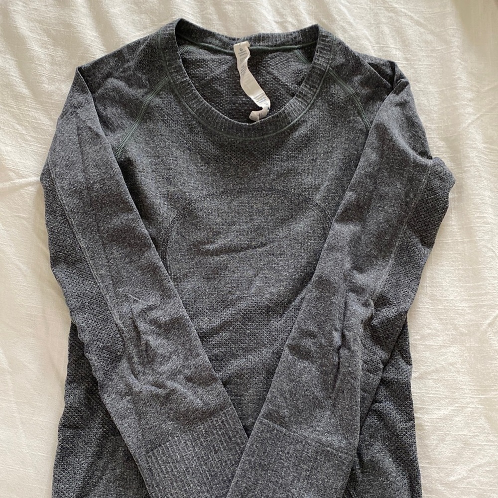 Lululemon long sleeve